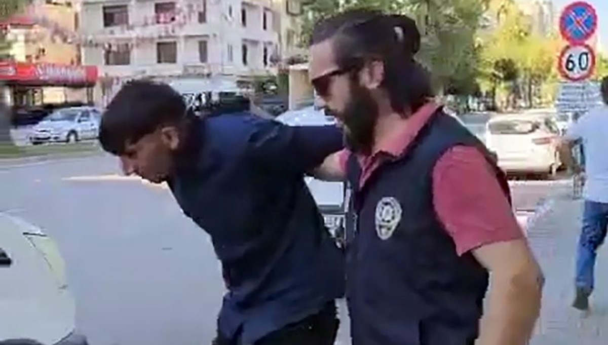 Cam silme bahanesiyle sürücüleri taciz edenlere 120 bin 932 TL ceza Cam silme bahanesiyle sürücüleri taciz edenlere 120 bin 932 TL ceza