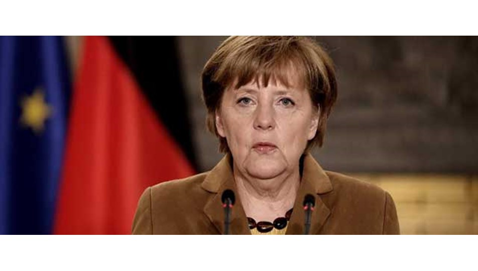 Merkel'den Atina'ya tam not