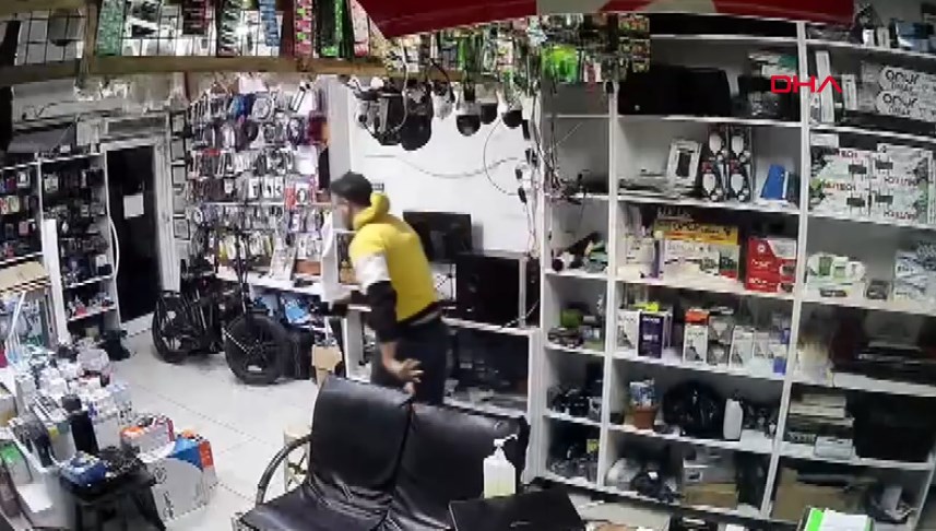 Manisa'da deprem anı