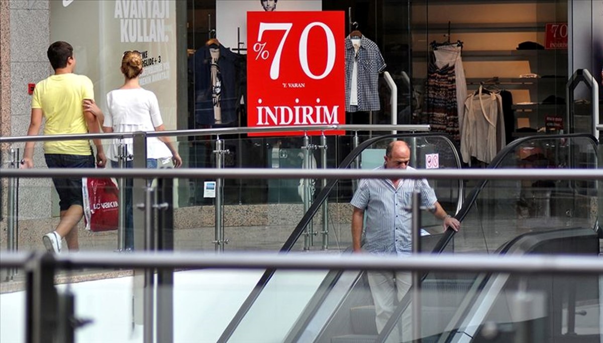 Perakendede 60 bin mağazanın indirime gitmesi bekleniyor Perakendede 60 bin mağazanın indirime gitmesi bekleniyor