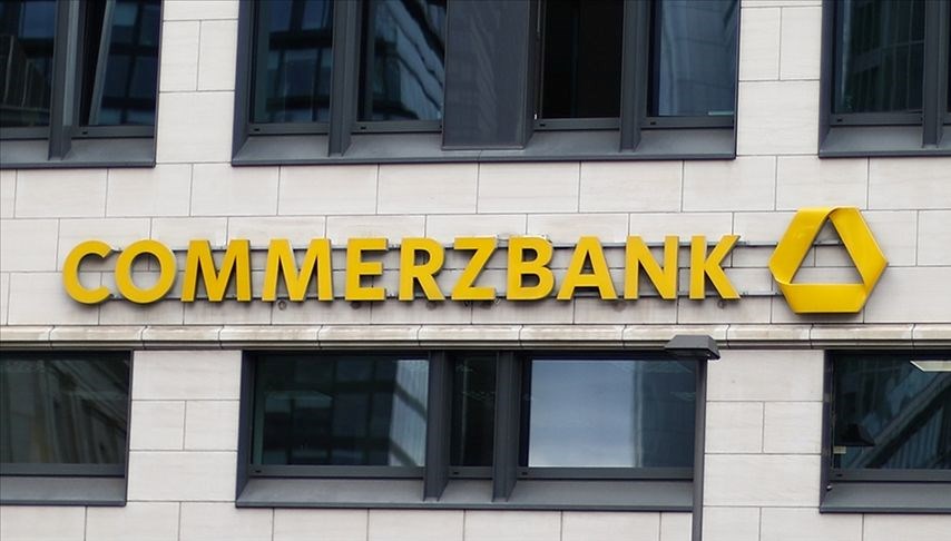 UniCredit, Commerzbank'taki payını artırdı