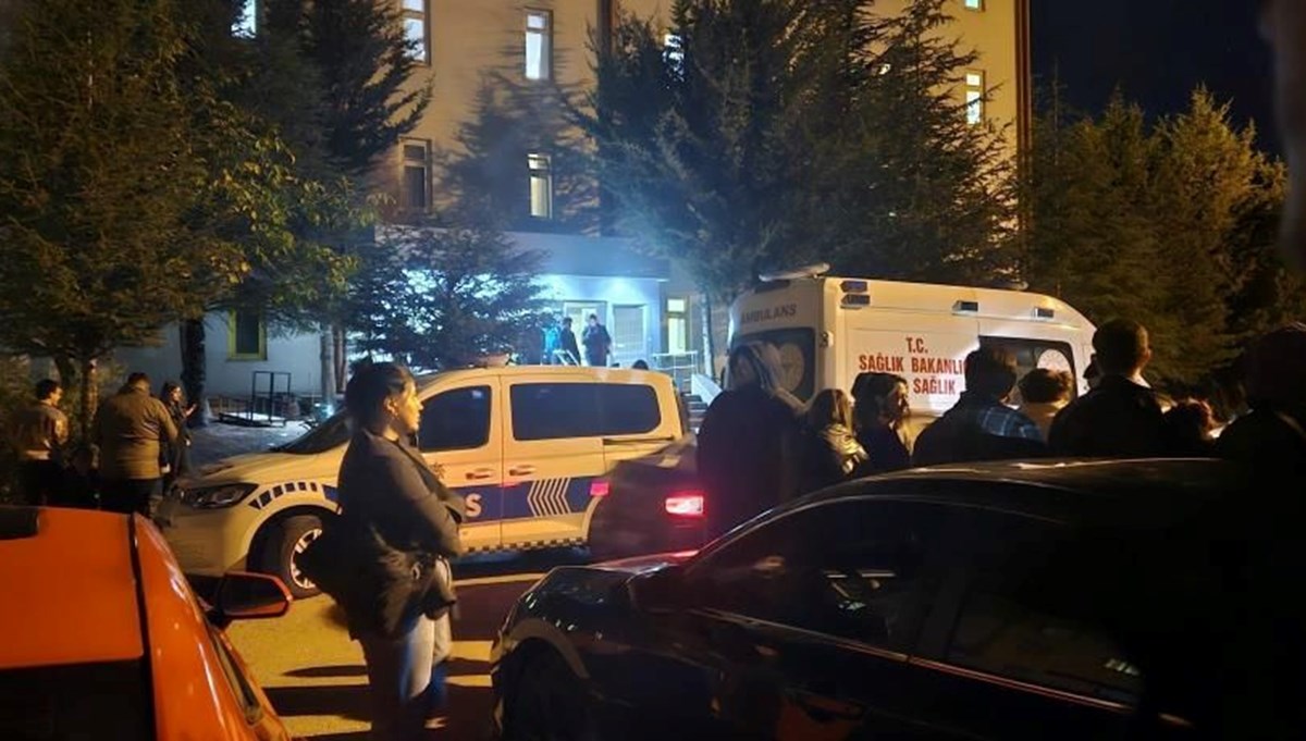 Üniversiteli Ayşegül, yurt odasında ölü bulundu Üniversiteli Ayşegül, yurt odasında ölü bulundu