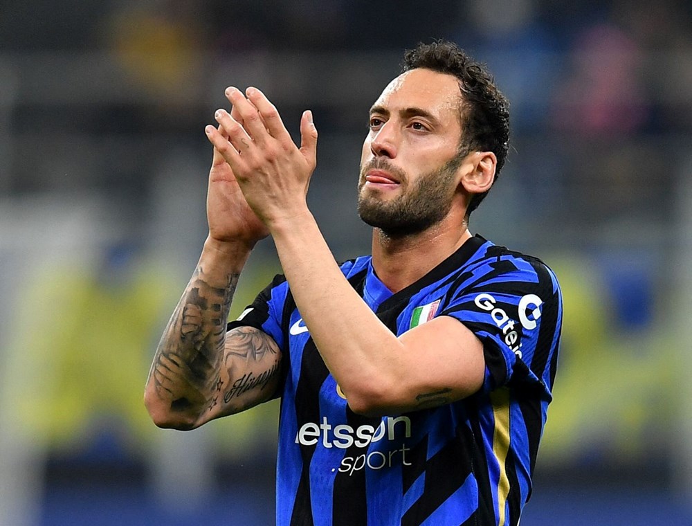 Hakan Çalhanoğlu'ndan Galatasaray İtirafı: "Formayı Giymek Şereftir!" 75 ZgID65XtT0q38Kp55qIUnw