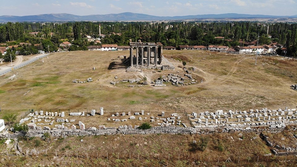 Romalıların acılarını şiirlerle mezar taşlarına kazıdığı ortaya çıktı - 1