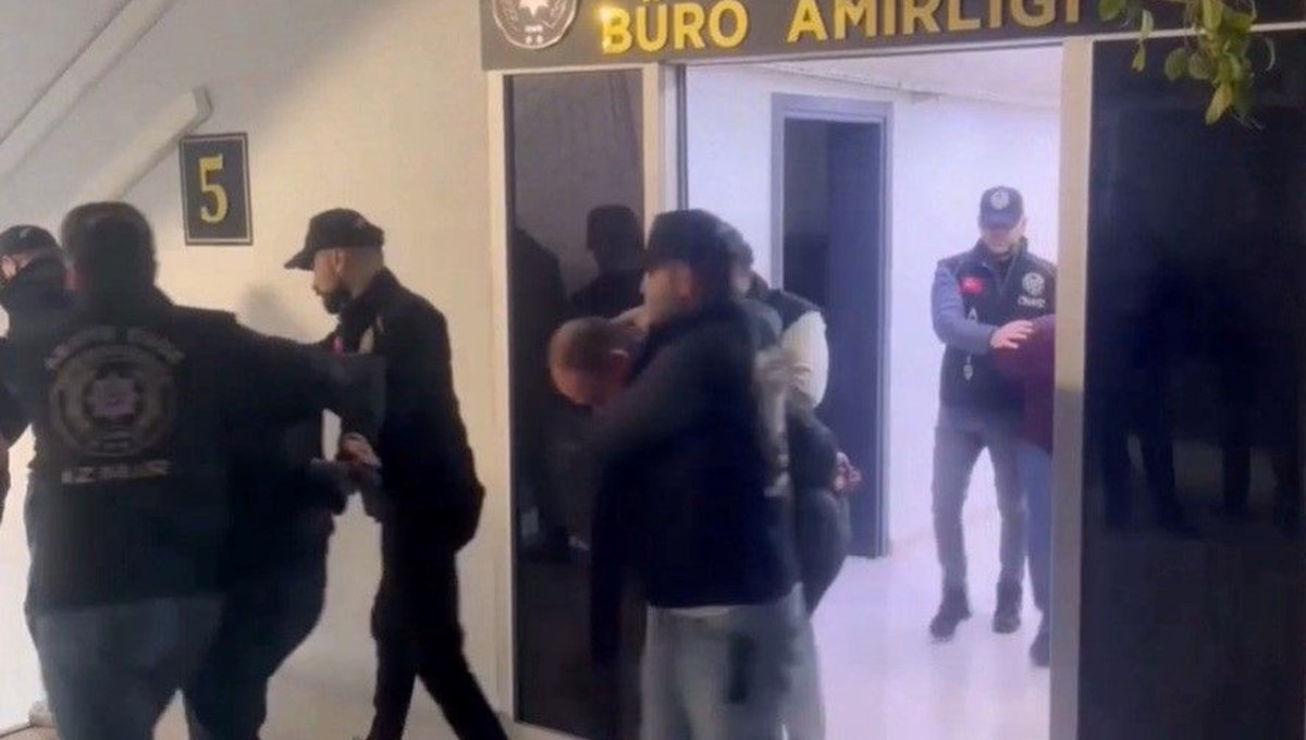 Tezgah sahiplenme kavgası emniyette bitti Tezgah sahiplenme kavgası emniyette bitti