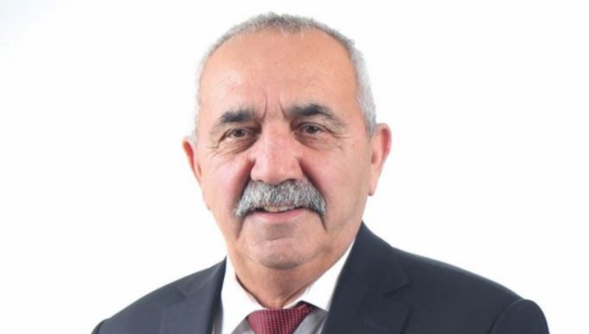 Burhan Demirtaş kimdir, nereli? Ayaş Belediye Başkanı Burhan Demirtaş'ın biyografisi Burhan Demirtaş kimdir, nereli? Ayaş Belediye Başkanı Burhan Demirtaş'ın biyografisi