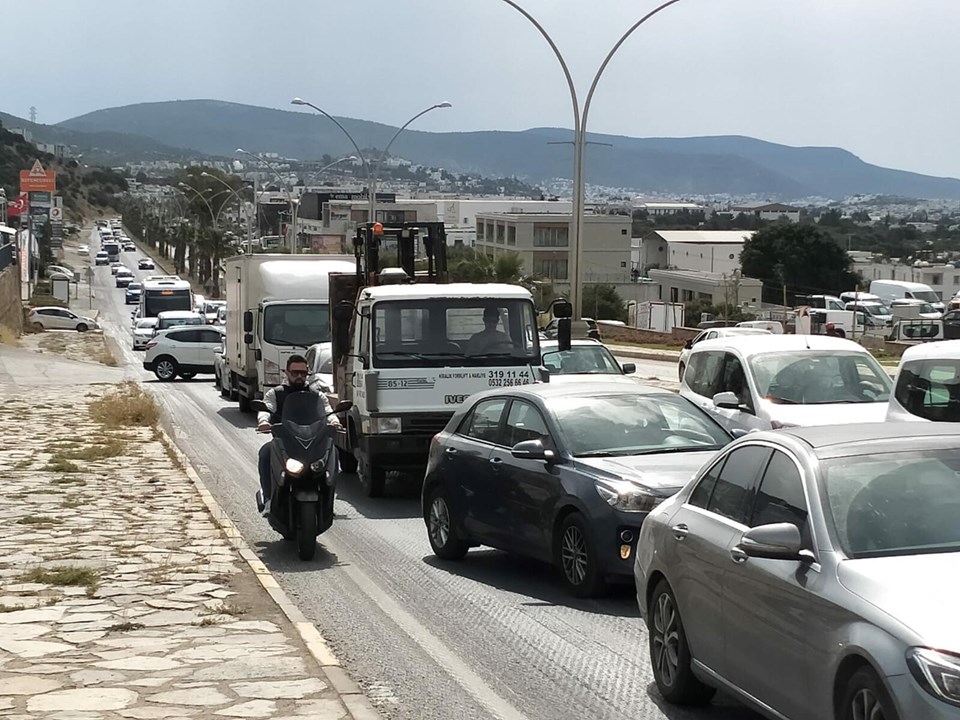 Bodrum Belediye Başkanı Ahmet Aras: Birdenbire kaosla karşılaştık - 1