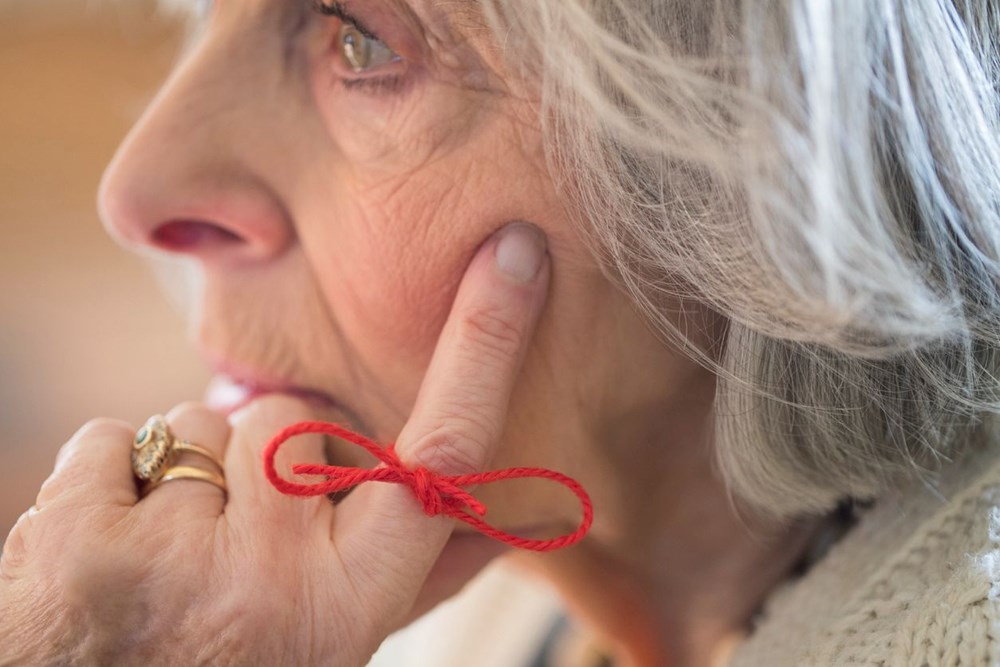 Alzheimer için umut veren keşif: İlk belirtiler gözlerde ortaya çıkıyor - 4