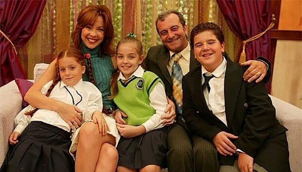 Sihirli Annem filmi geliyor! Kadro belli oldu