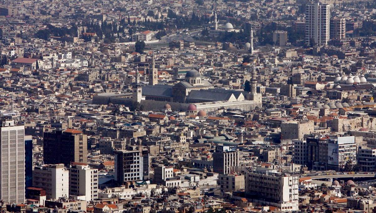 İsrail, Suriye'deki İran Konsolosluğu ve Büyükelçilik konutunu vurdu