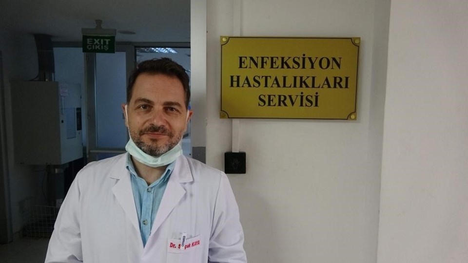 Türkiye'de ilk: Hem Covid-19 hem de KKKA hastalığına yakalandı - 1