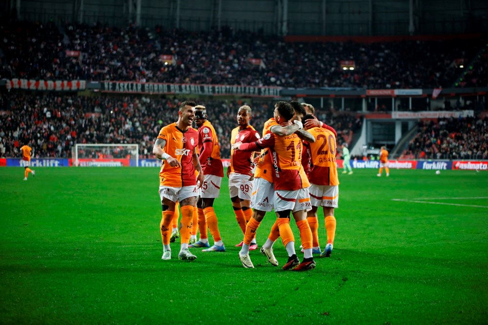 Samsunspor - Galatasaray maçına Yunus Akgün damga vurdu 75 ZnPlgFcFJ0Kfae3Hb vj9A