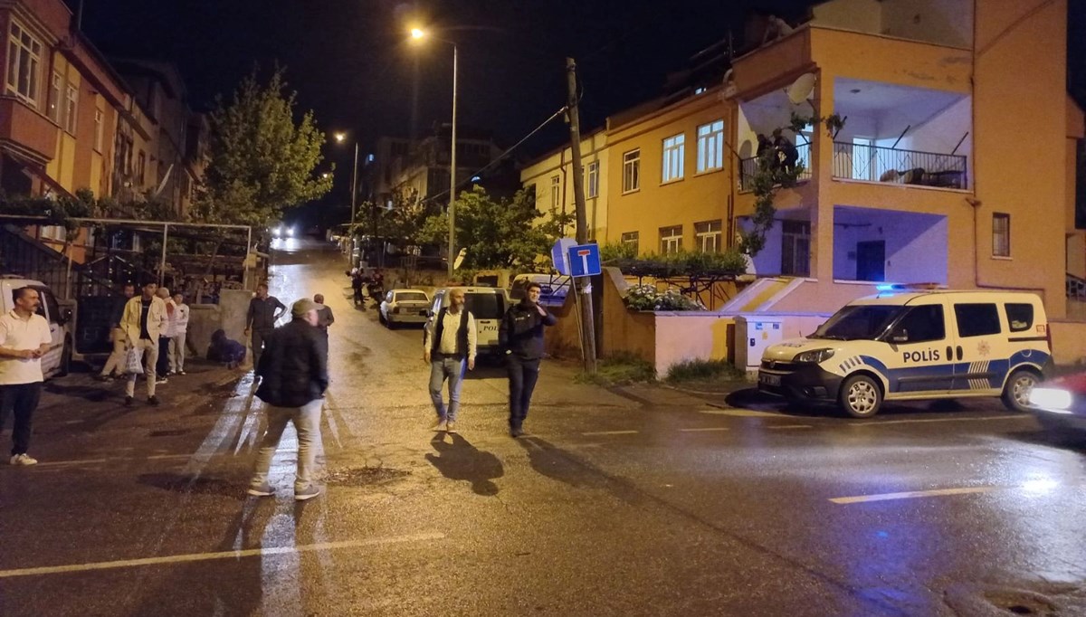 Kayseri'de Suriyeli iki grup arasında bıçaklı kavga: 2 yaralı Kayseri'de Suriyeli iki grup arasında bıçaklı kavga: 2 yaralı