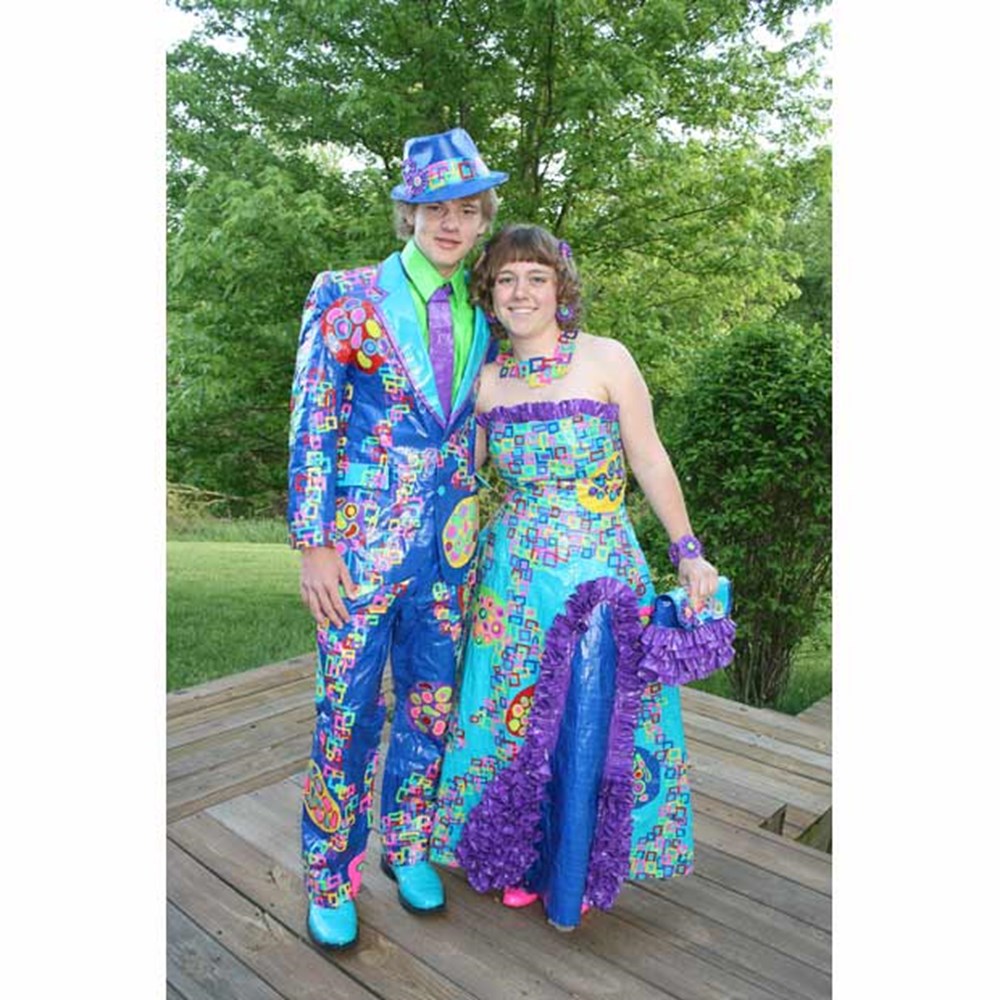 Необычные костюмы на выпускной