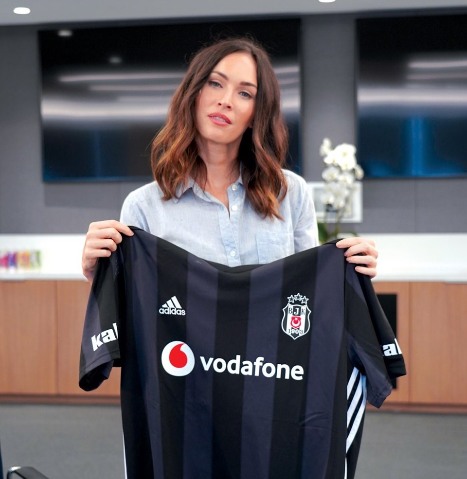 Megan Fox: Beşiktaş’ın maçını izlemek istiyorum - 1