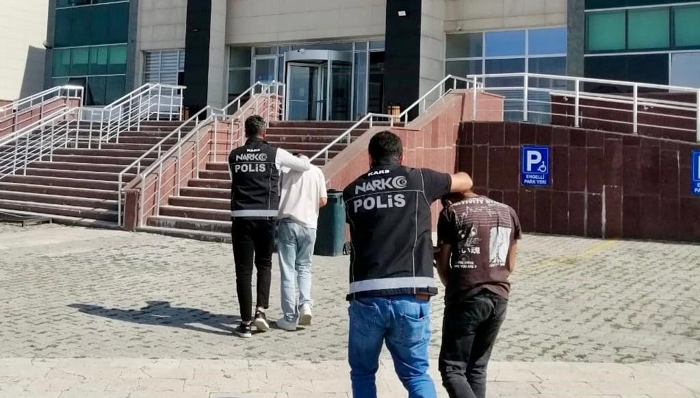 Kars'ta uyuşturucu operasyonu
