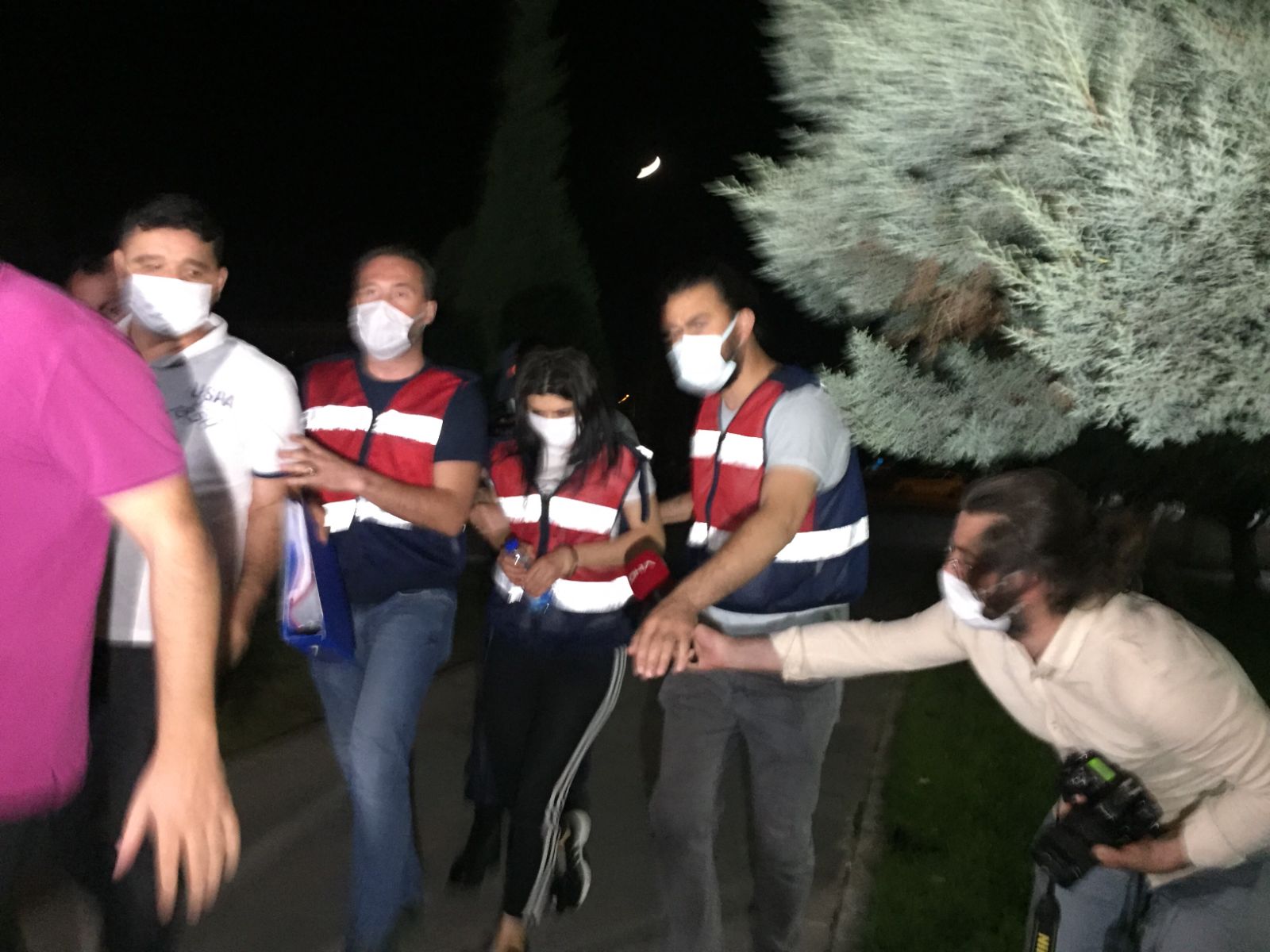 Büyükşen çiftini yanlış eve giren kiralık katil öldürmüş - Vimarsana News