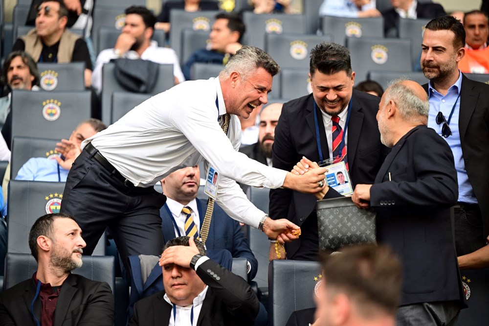 Fenerbahçe'de tarihi kongre | Ali Koç: Ligden çekilme opsiyonumuzu masadan kaldırıyoruz - 3