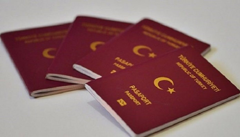 Ehliyet, kimlik ve pasaport işlemlerinde 'normalleşme' yoğunluğu - 1