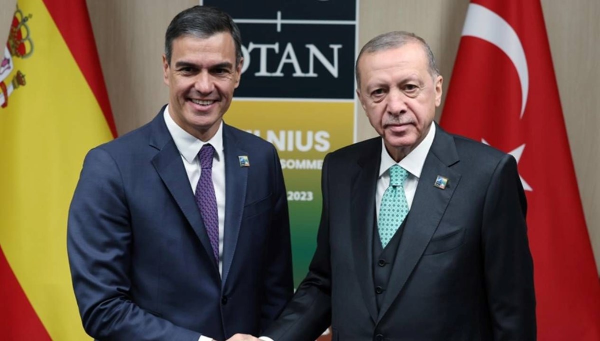Erdoğan, İspanya Başbakanı Sanchez ile görüştü Erdoğan, İspanya Başbakanı Sanchez ile görüştü