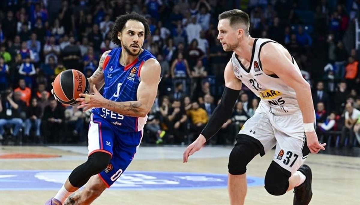 Bayern Münih-Anadolu Efes maçı ne zaman, saat kaçta ve hangi kanalda? Anadolu Efes parkeye galibiyet için çıkıyor Bayern Münih-Anadolu Efes maçı ne zaman, saat kaçta ve hangi kanalda? Anadolu Efes parkeye galibiyet için çıkıyor