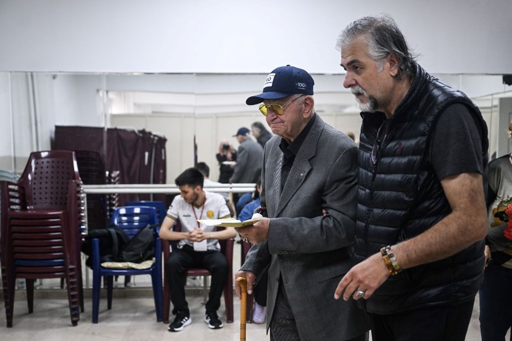 Yurttan Seçim Manzaraları Türkiye ikinci kez sandık başında