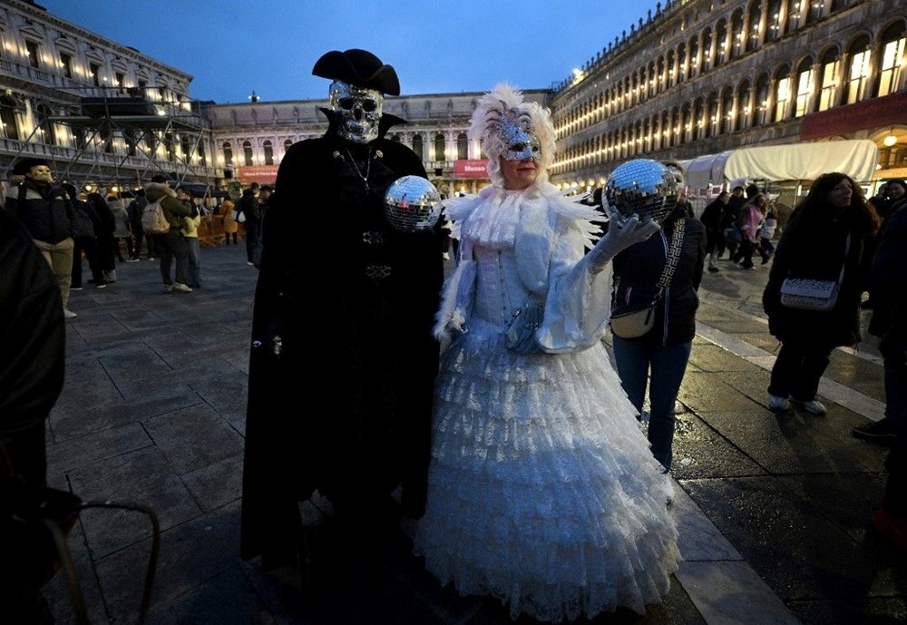 Venedik Karnavalı, Büyük Kanal’da renkli başlangıç yaptı - 6