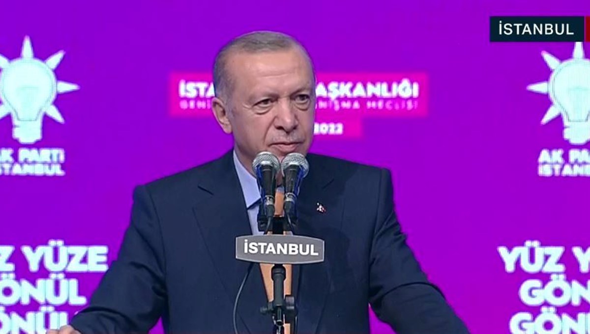 Cumhurbaşkanı Erdoğan İstanbul'da konuşuyor