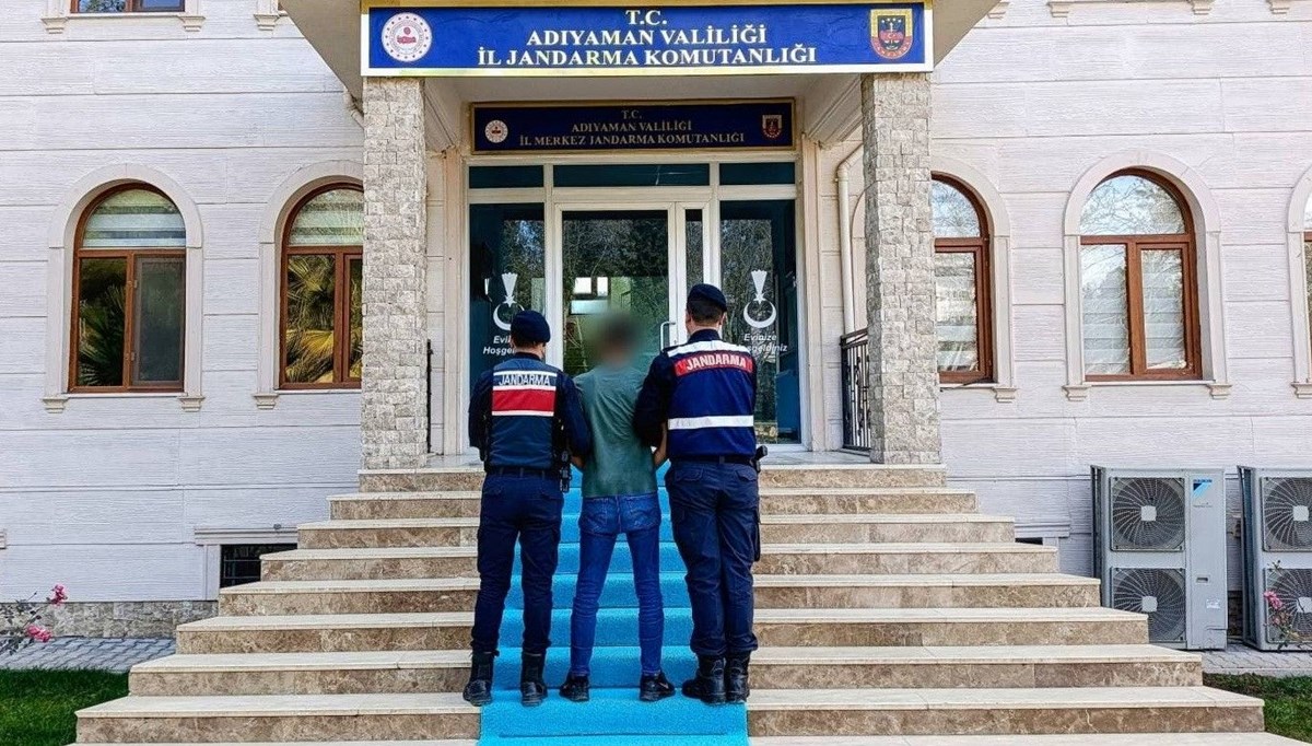 Çeşitli suçlardan cezası bulunan şüpheli yakalandı Çeşitli suçlardan cezası bulunan şüpheli yakalandı