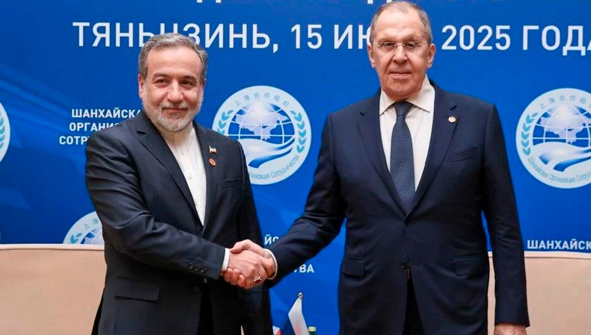 Çin'de Lavrov-Arakçi görüşmesi