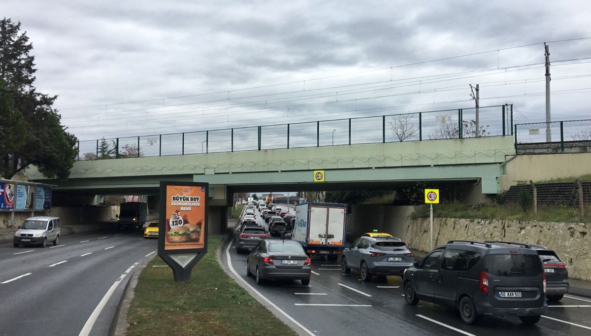 İstanbul'da sabıkalı üst geçit için harekete geçildi: Yolun kotu düşürülecek