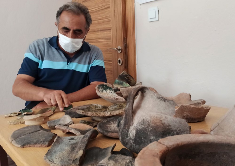 Ahlat İç Kale kazısında 5 bin 200 yıllık seramikler bulundu - 5