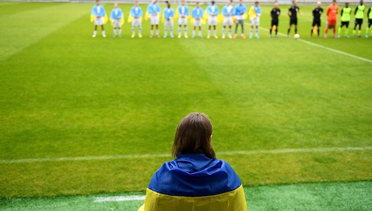 Savaşın sürdüğü Ukrayna'da futbol ligi başladı
