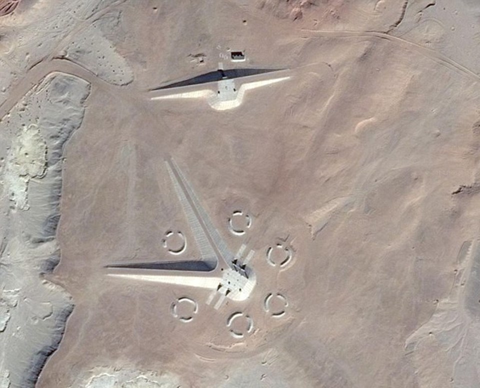 Mısır çölünde UFO izi - 2