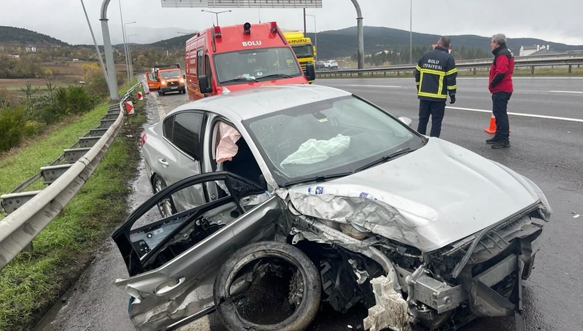 Anadolu Otoyolu’nda yağmur kazaya neden oldu: 2 yaralı