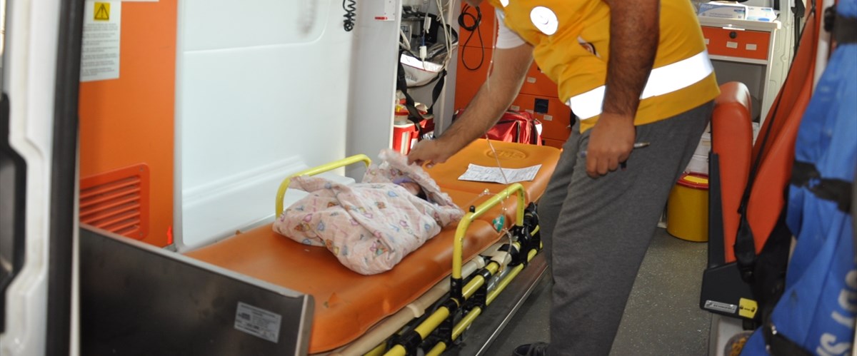 Yeni doğmuş bebek çöp poşetinde bulundu NTV