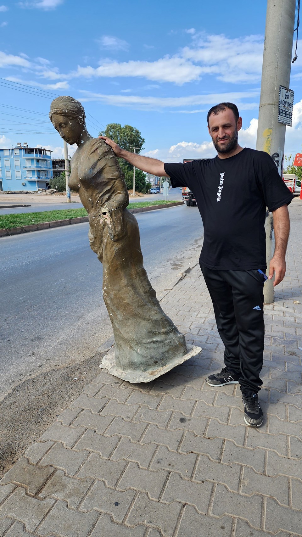 Altın Portakal Film Festivali'nin simgesi Venüs yol kenarı süsü oldu - 1