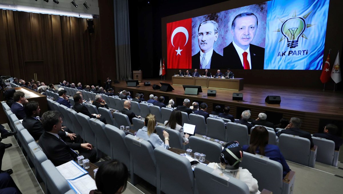 AK Parti'de MKYK toplantısı AK Parti'de MKYK toplantısı