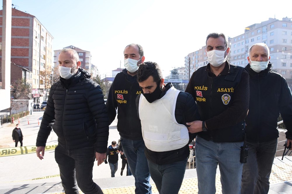 Eskişehir'de aile katliamı: Katil zanlısının PKK'lı teröristlerin mezarlığında fotoğrafı çıktı - 6