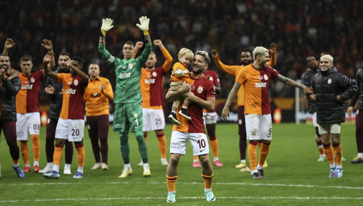 Galatasaray, Manchester United maçıyla kasasını dolduracak