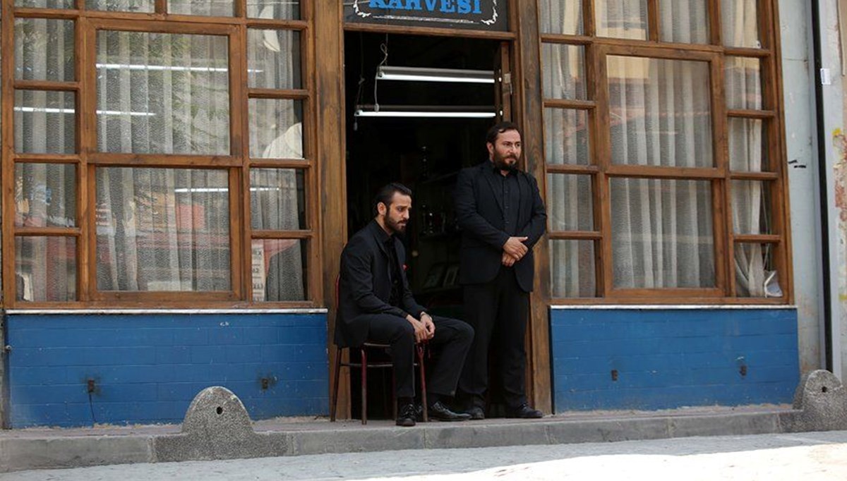 Çukur dizisinin çekildiği kahvehane alev alev yandı