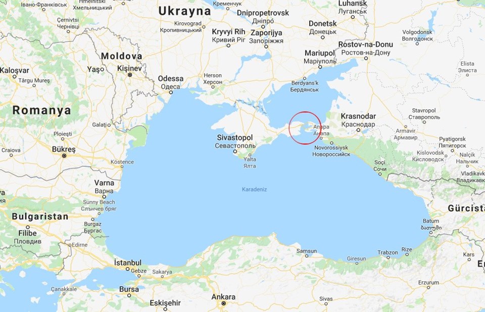 Karadeniz'de sıcak gece: Rusya Kerç Boğazı'nı gemi trafiğine tekrar açtı - 4