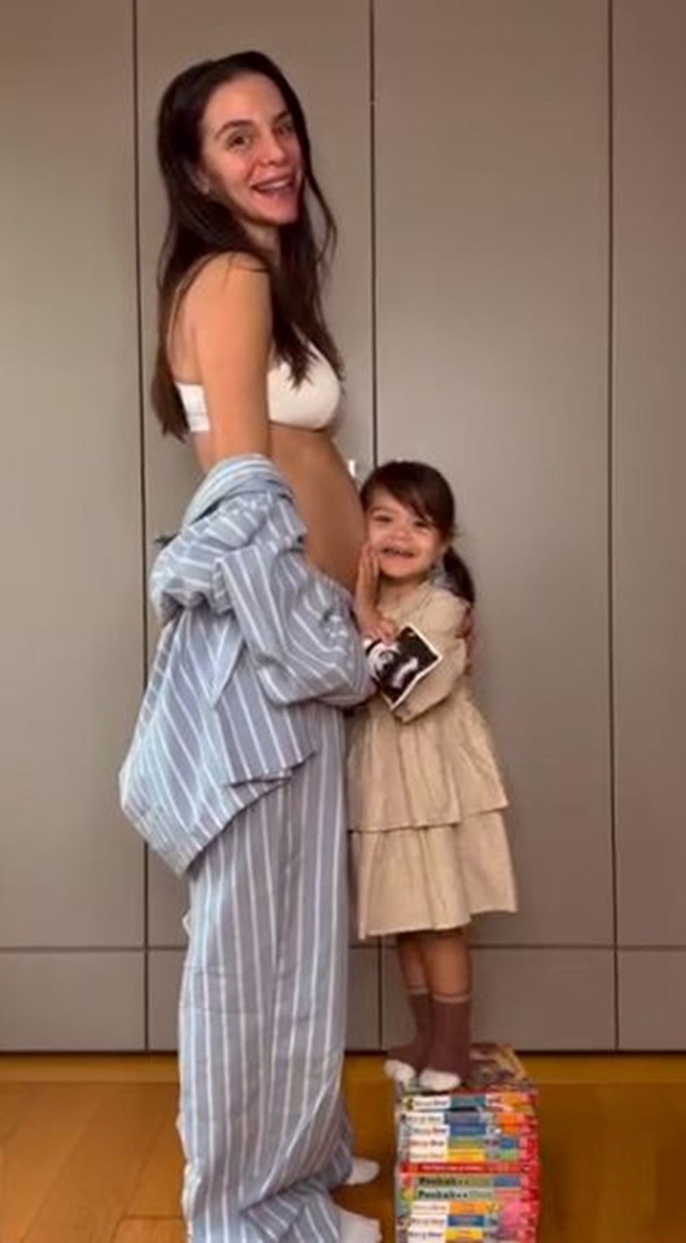 Cemre Kemer ikinci kez anne oldu - 2