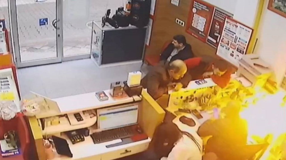 92TebefMUqEMSHkpJsMCg