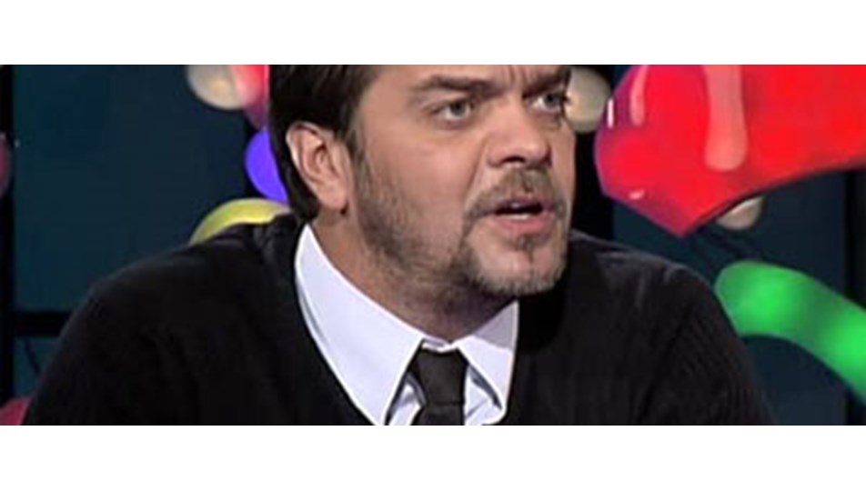Beyaz iş merkezi yaptırıyor