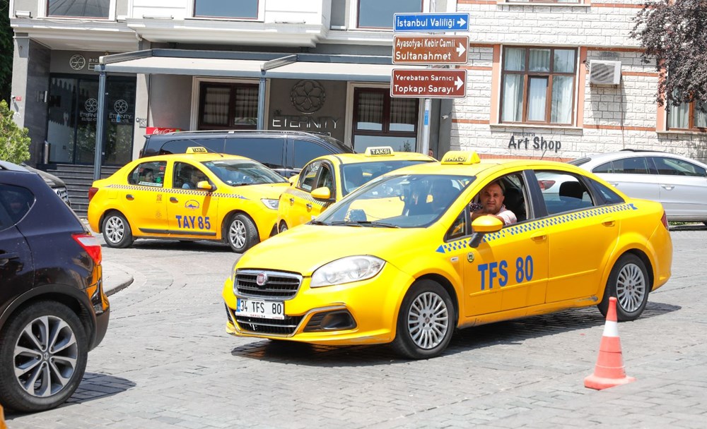 Taksiciler ve yolcular arasında 'ücretli yol' tartışması - 8