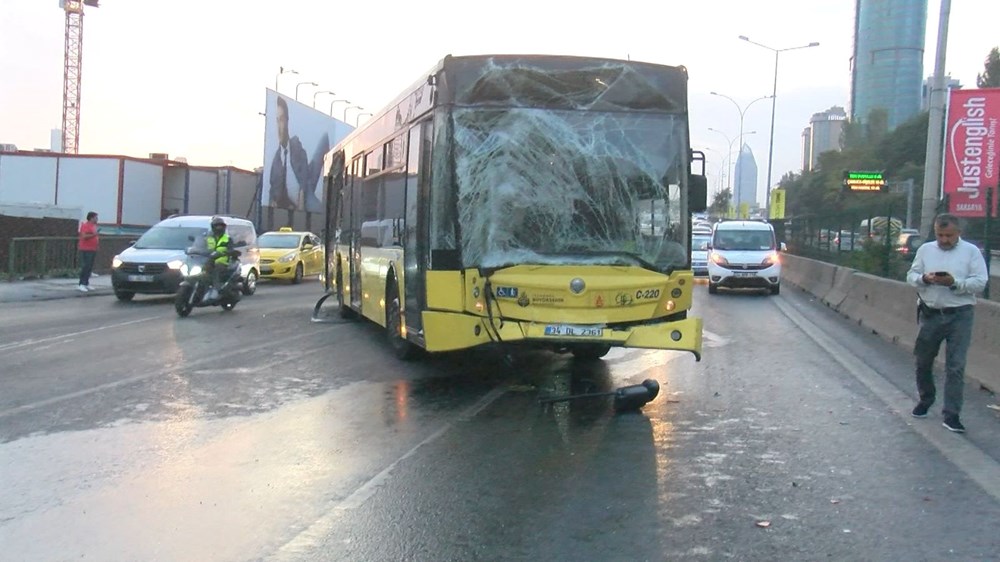 Kadıköy'de kaza: Trafik felç oldu - 6