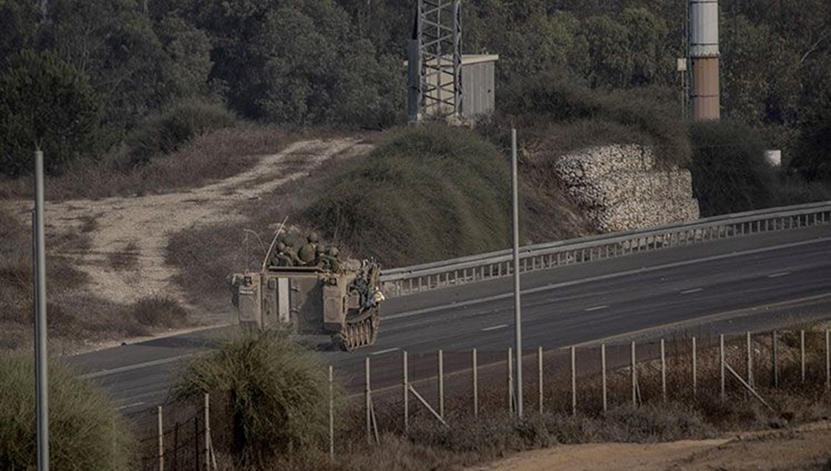 NTV ekibi Gazze sınırında: İsrail-Hamas çatışmalarında 23.gün NTV ekibi Gazze sınırında: İsrail-Hamas çatışmalarında 23.gün