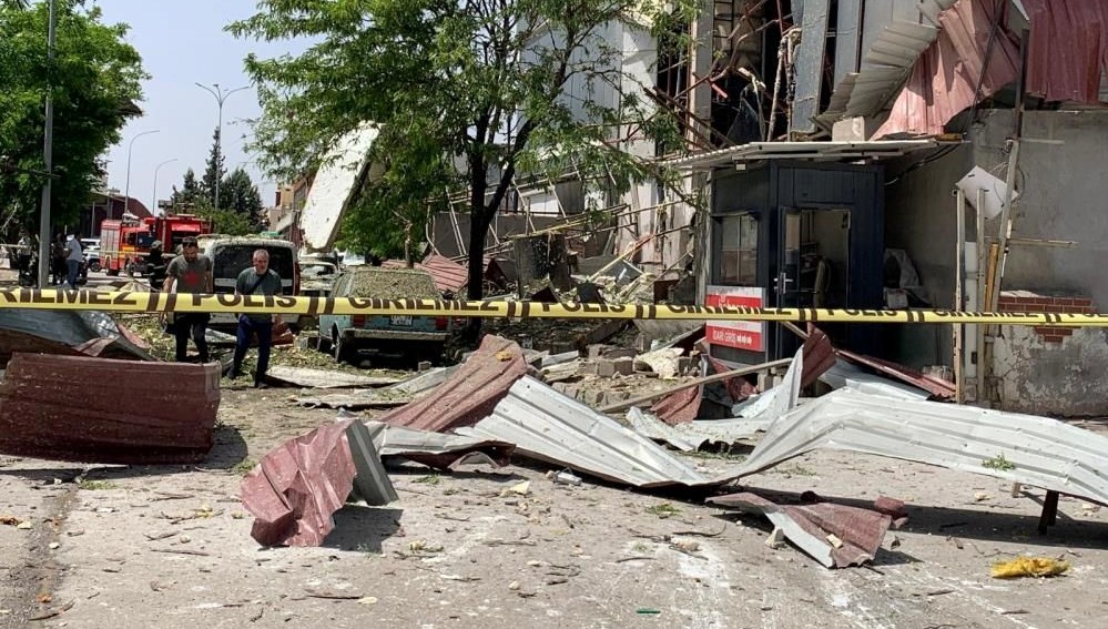 Gaziantep'te fabrikada patlama: Yaralılar var