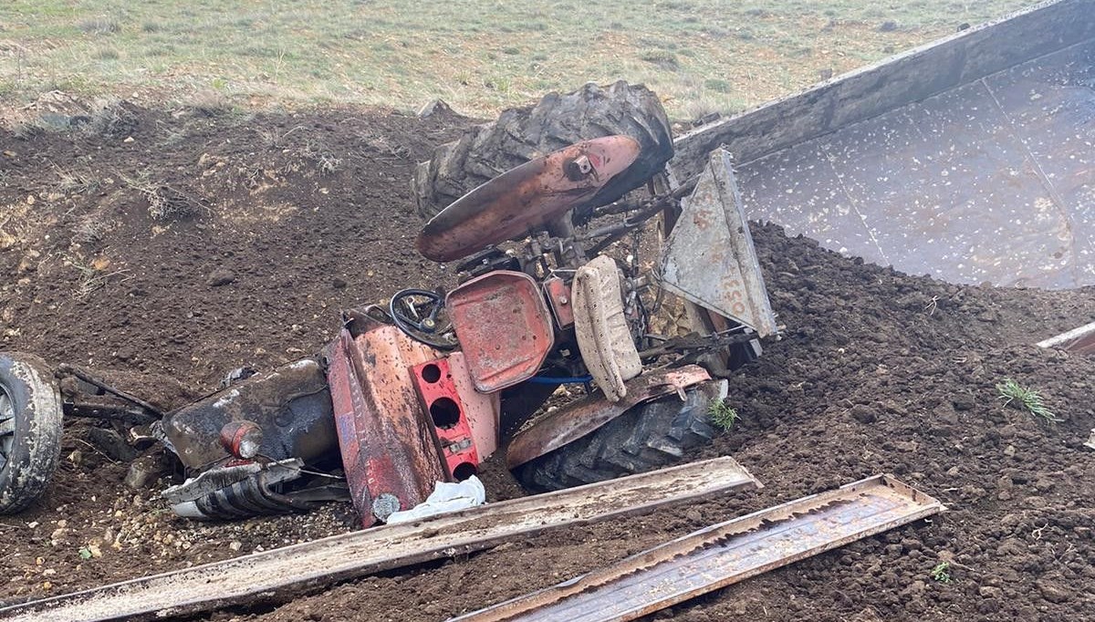 Kayseri'de traktör şarampole yuvarlandı